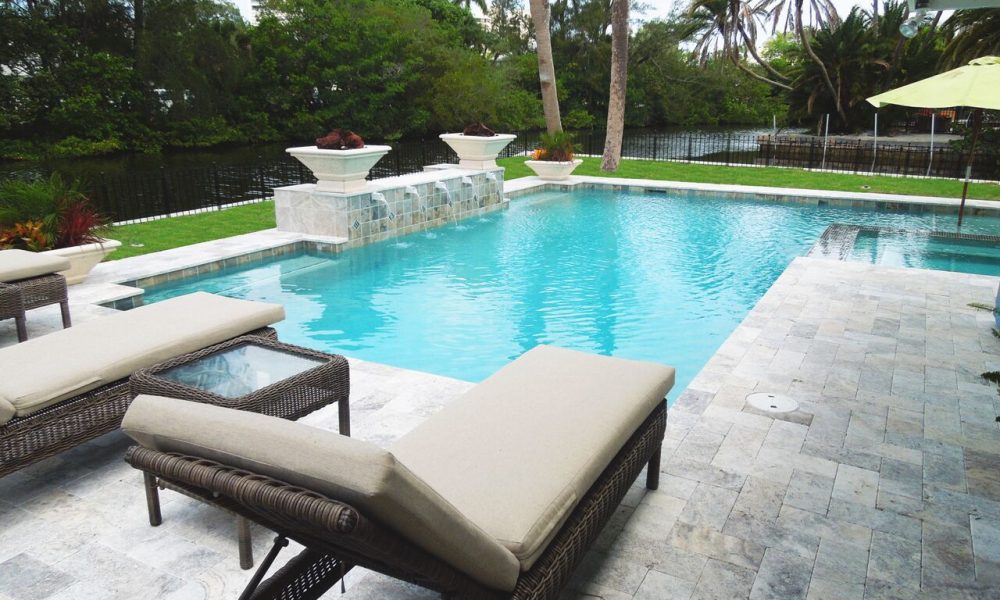 Common Pitfalls and Best Practices for Swimming Pool Installation