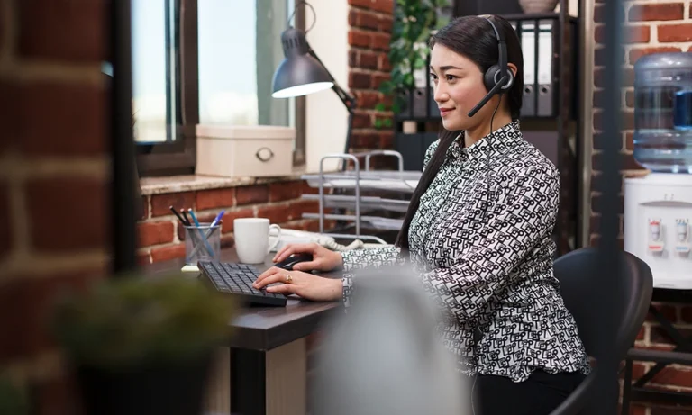 Evaluating Customer Service Ratings Before Booking an Electricity Supplier in Singapore